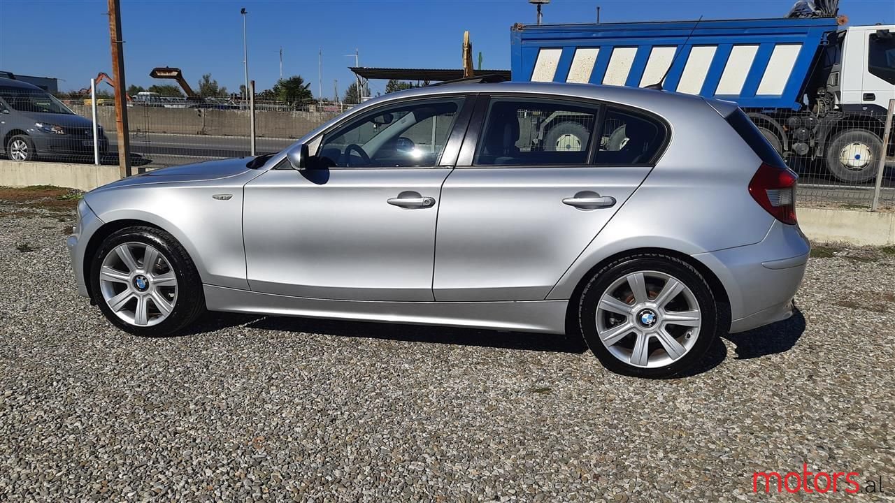 2007' BMW 120 photo #5