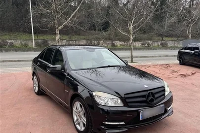 2007' Mercedes-Benz C 220