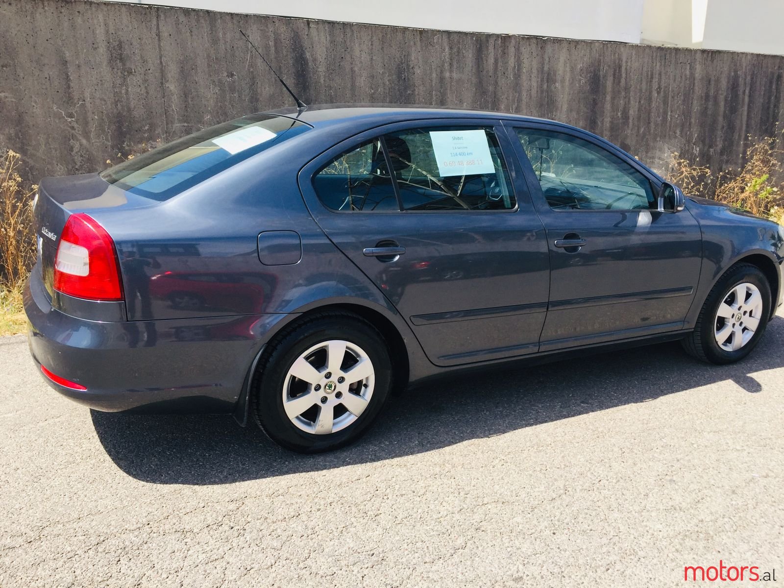 2009' Skoda Octavia photo #3