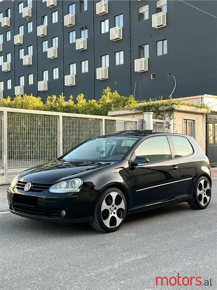 2006' Volkswagen Golf photo #1