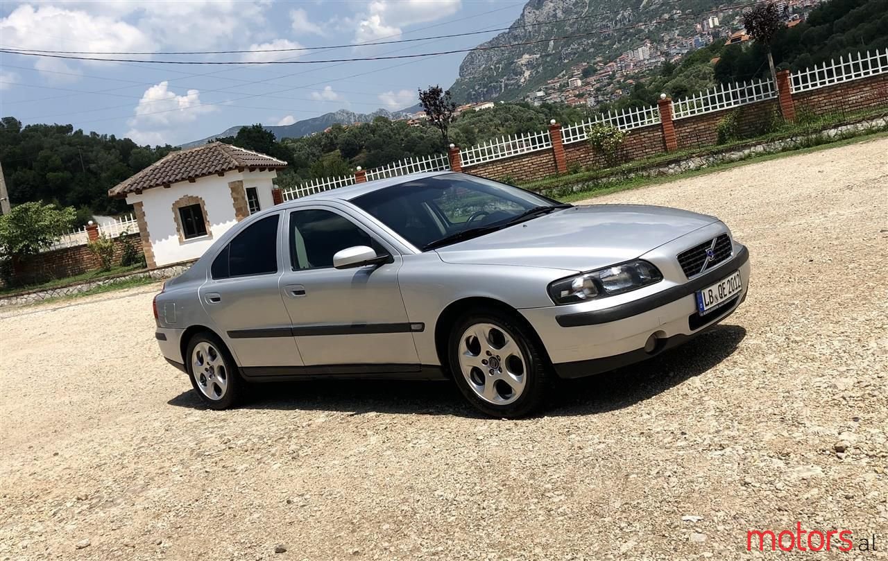 2004' Volvo S60 photo #4