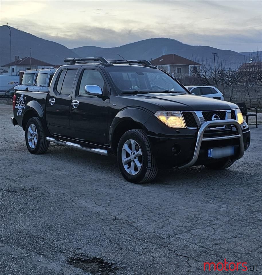 2007' Nissan Navara photo #1