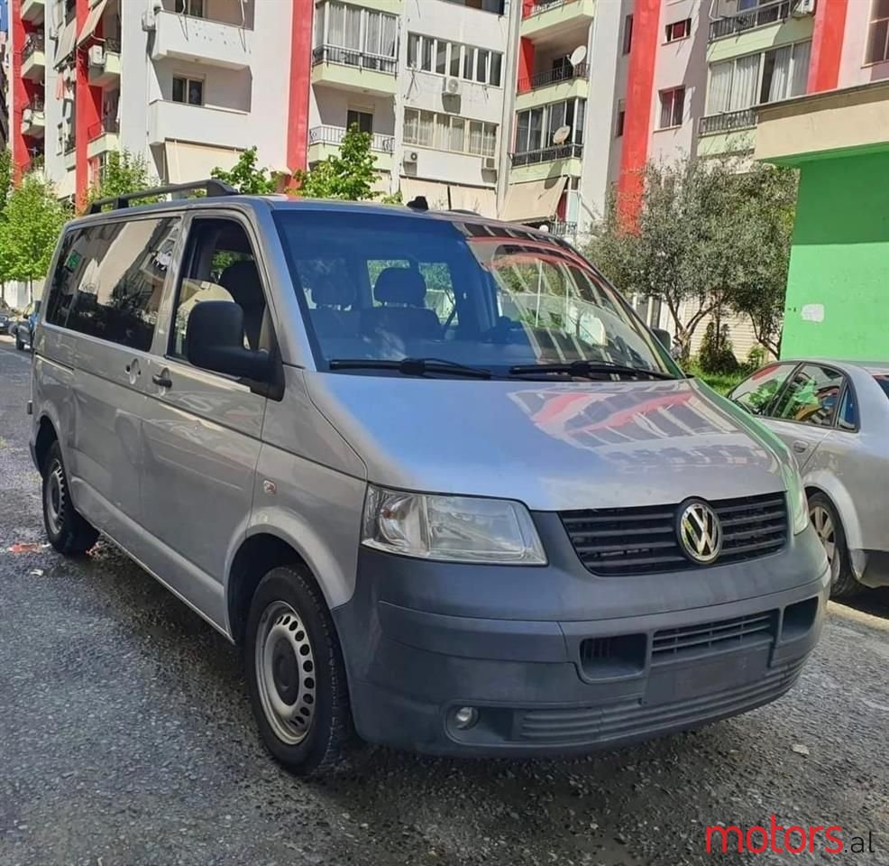 2008' Volkswagen T5 Transporter photo #2