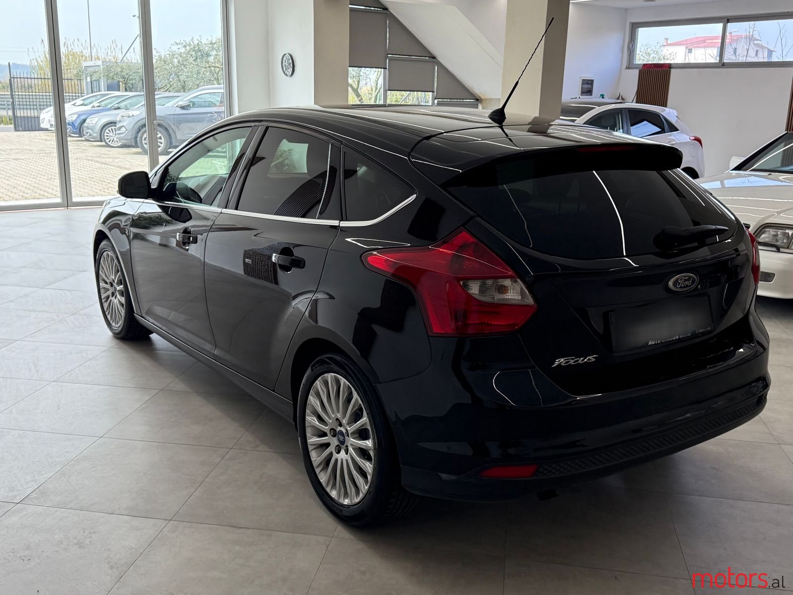 2011' Ford Focus photo #2