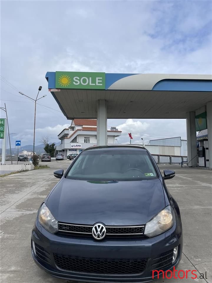 2012' Volkswagen Golf photo #1