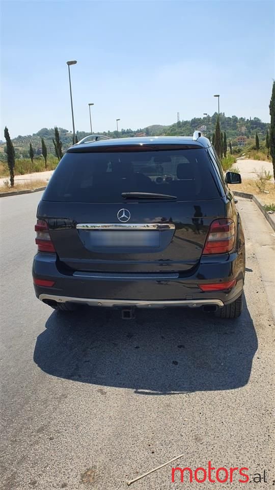 2008' Mercedes-Benz ML 320 photo #2