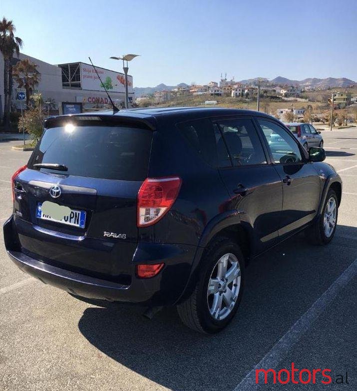 2007' Toyota RAV4 photo #2