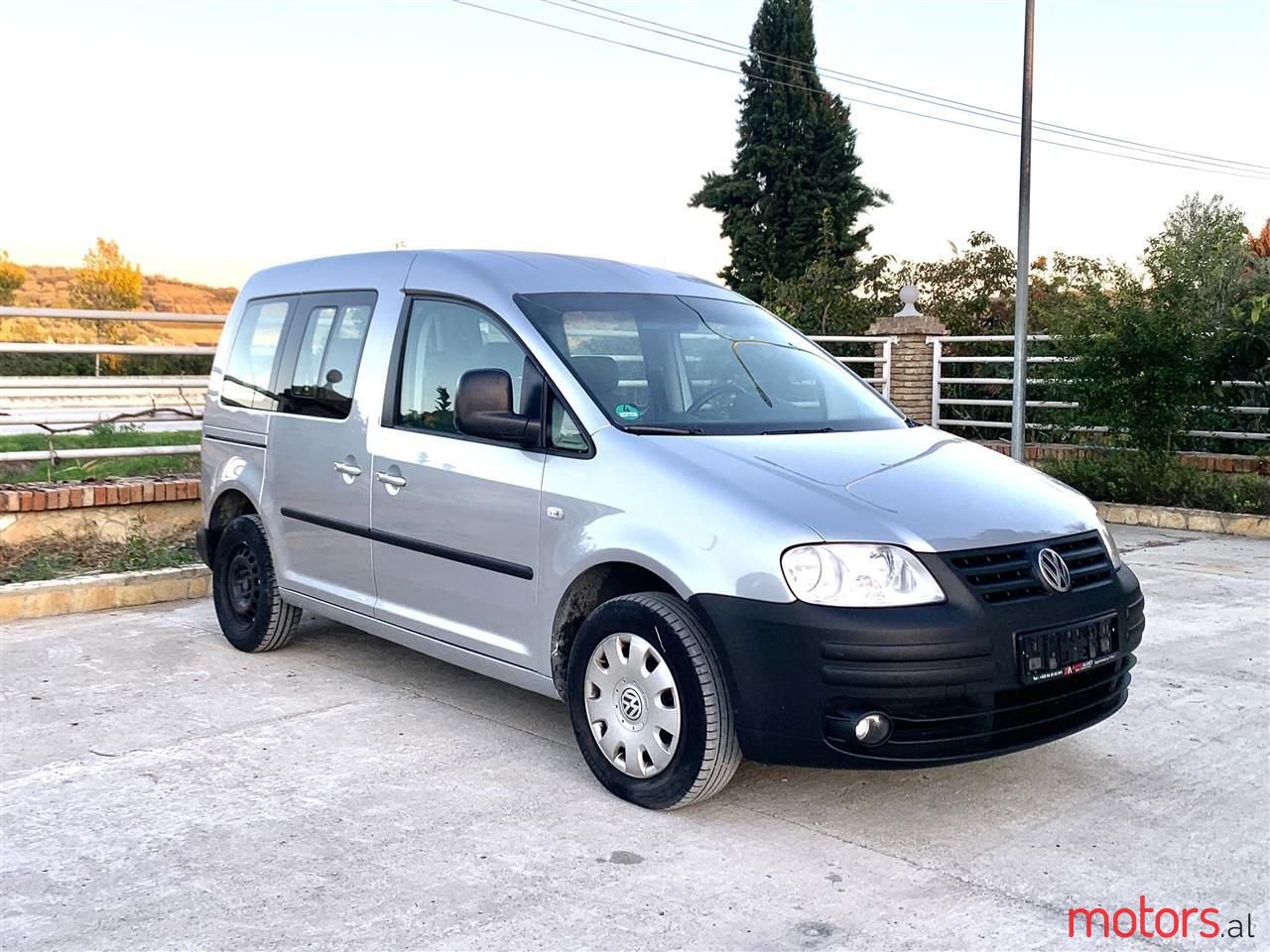 2006' Volkswagen Caddy photo #1
