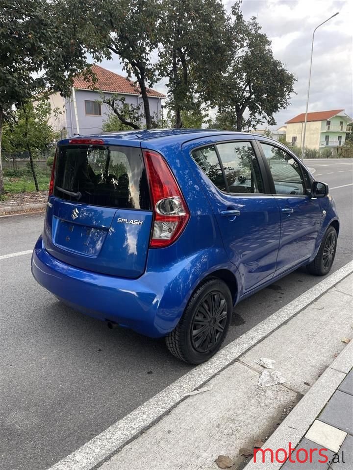 2010' Suzuki Splash photo #3