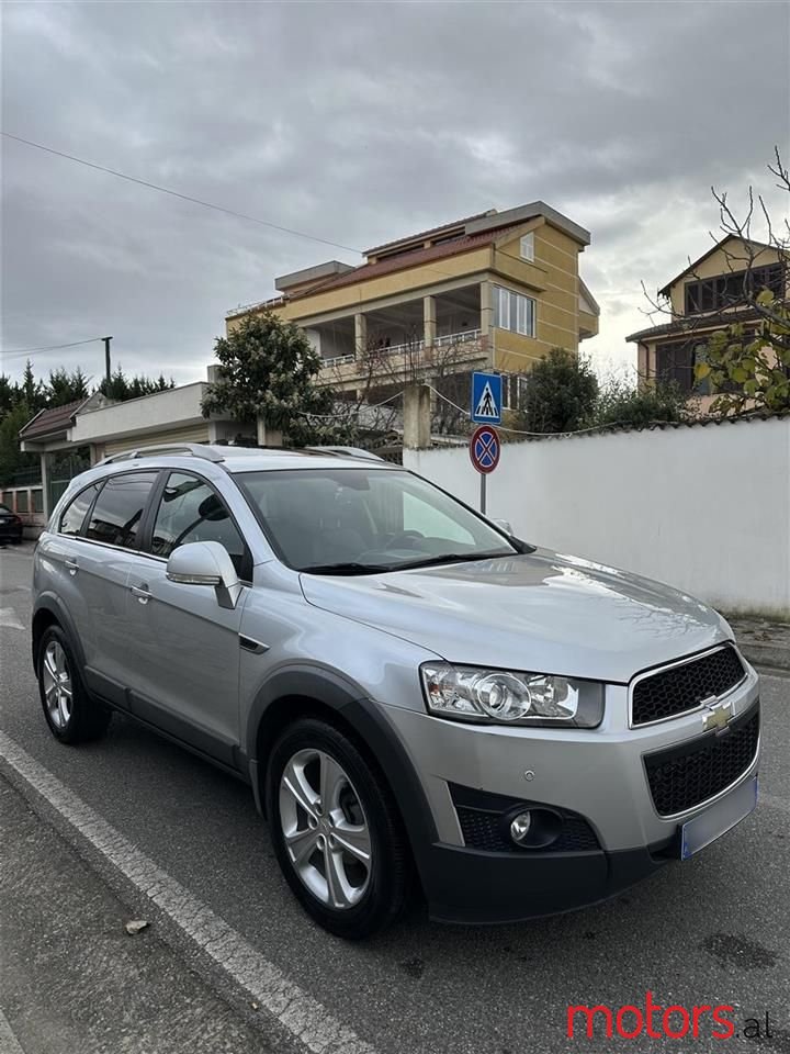 2012' Chevrolet Captiva photo #1
