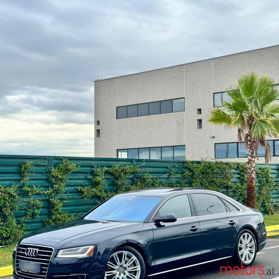 2015' Audi A8 photo #6