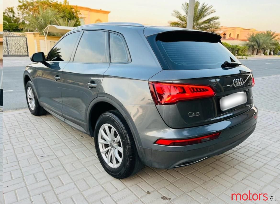 2018' Audi Q5 photo #5