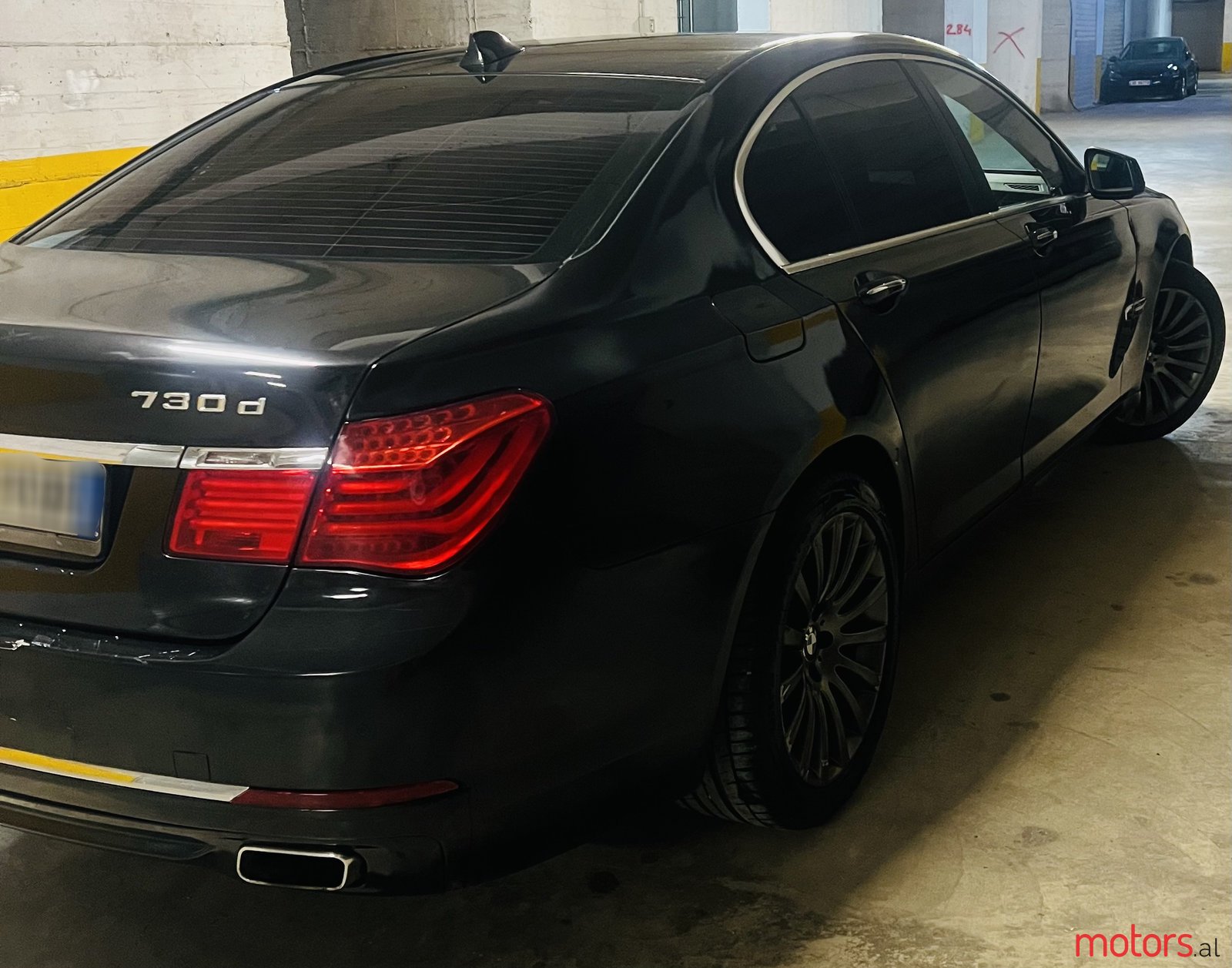 2012' BMW 730 photo #4