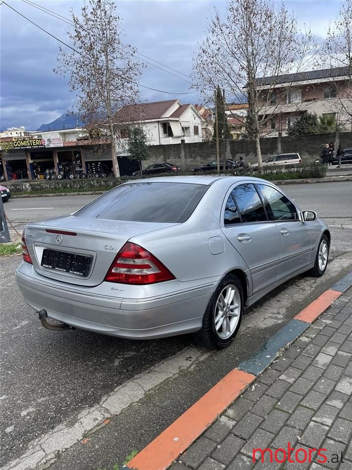 2007' Mercedes-Benz C 220 photo #2