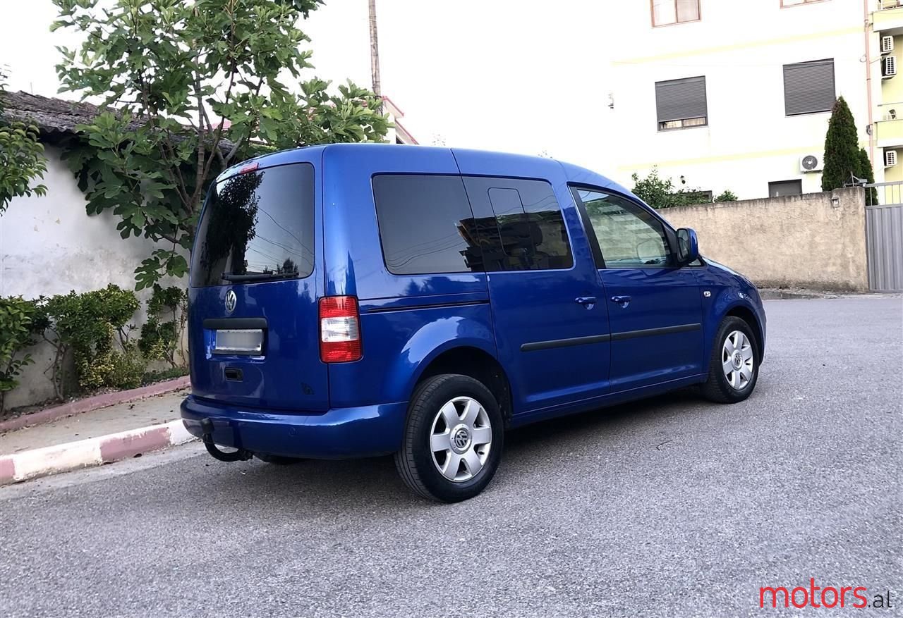 2008' Volkswagen Caddy photo #2