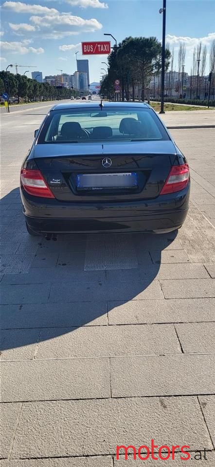 2009' Mercedes-Benz C 220 photo #2