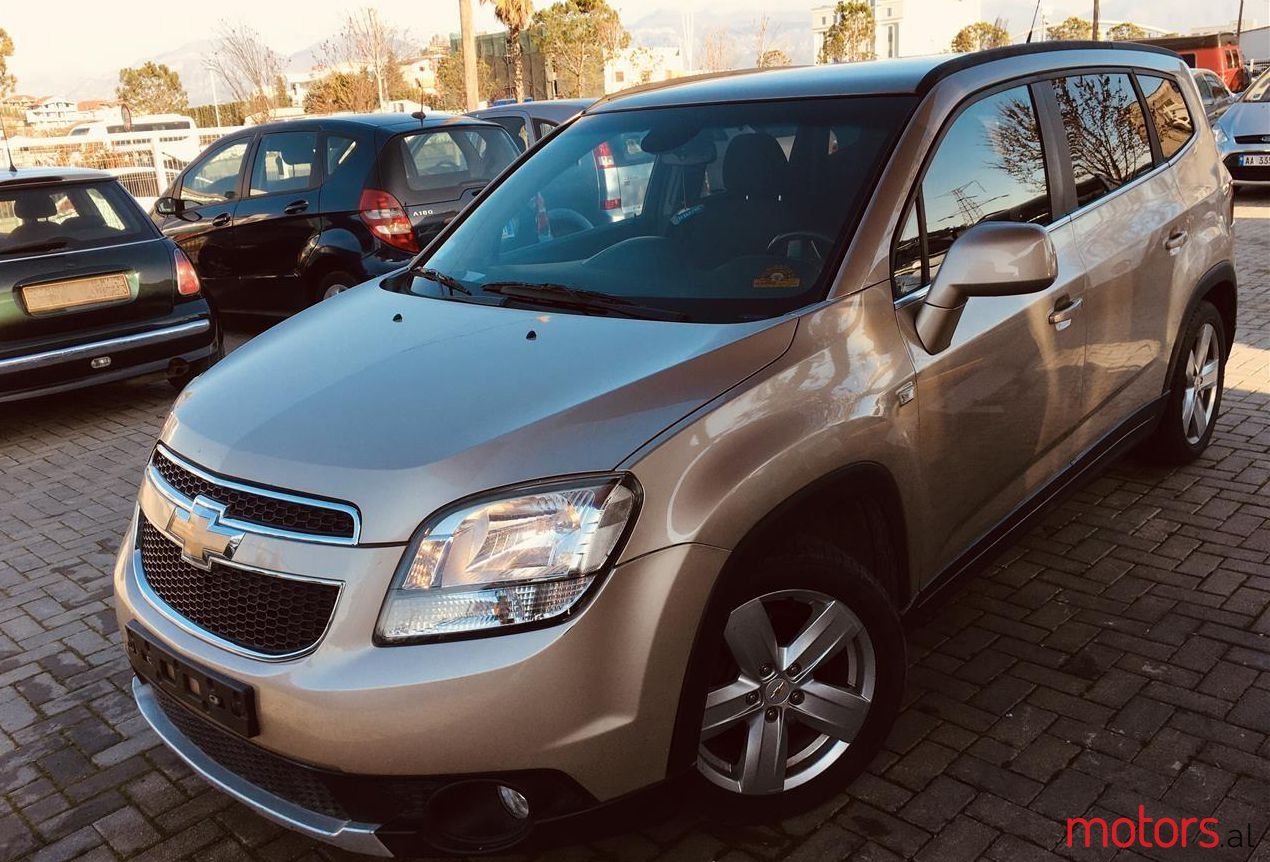 2013' Chevrolet Orlando photo #1