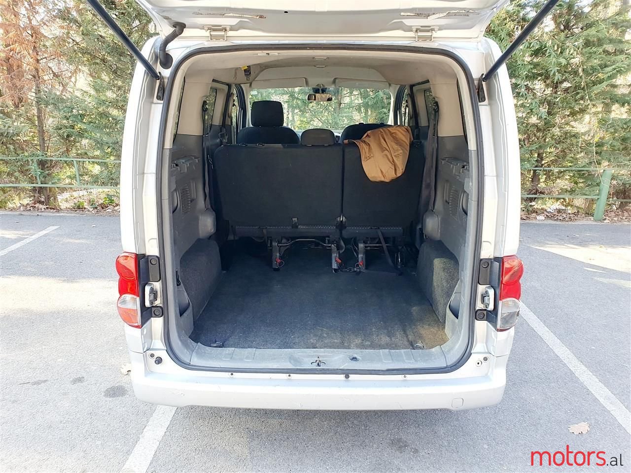 2010' Nissan Nv200 photo #6