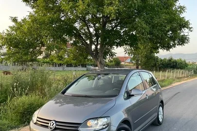 2010' Volkswagen Golf Plus