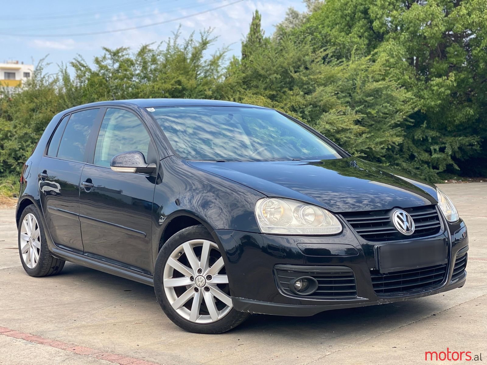 2007' Volkswagen Golf photo #1