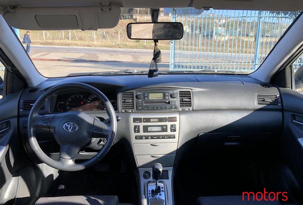 2006' Toyota Corolla photo #2