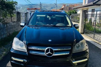 2010' Mercedes-Benz GL 350