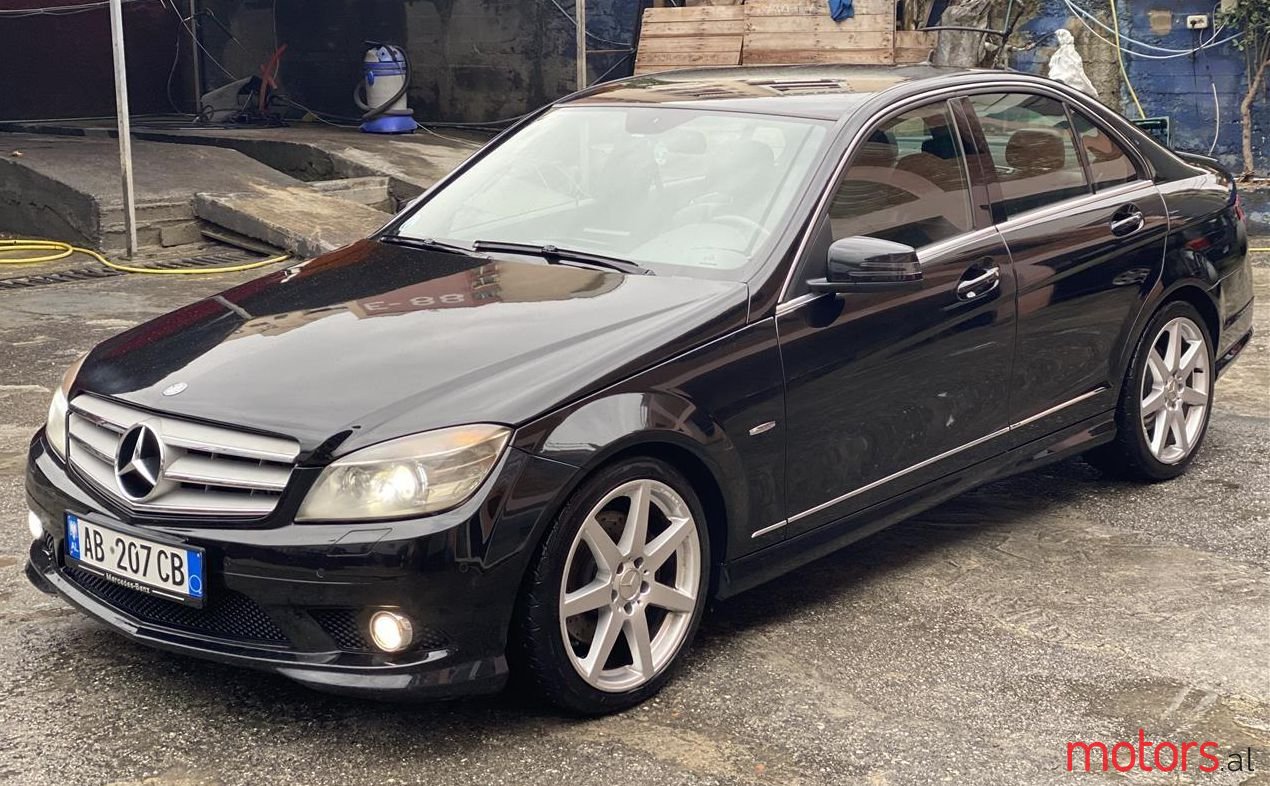 2009' Mercedes-Benz C 320 photo #1