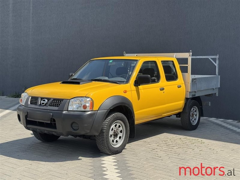 2011' Nissan Np 300 photo #1