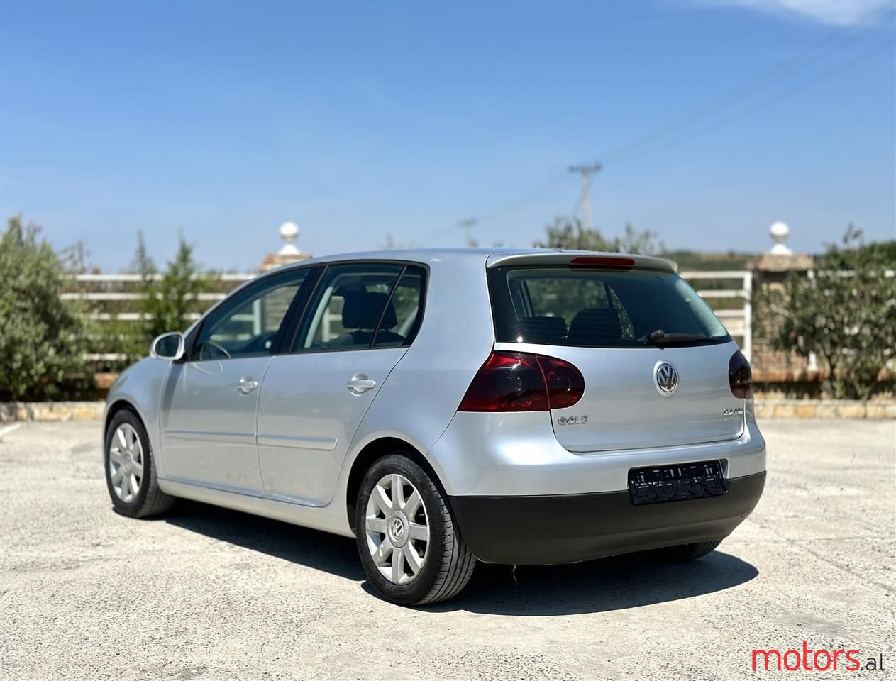2007' Volkswagen Golf photo #6