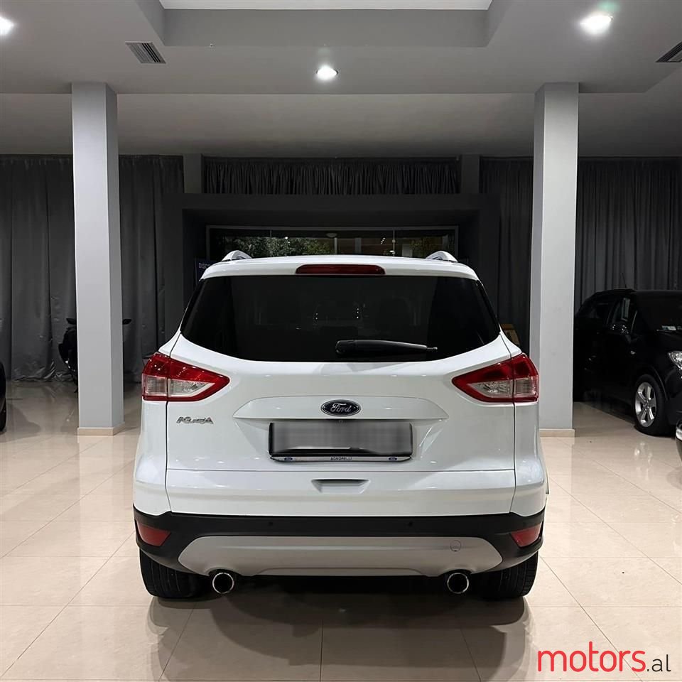 2014' Ford Kuga photo #2