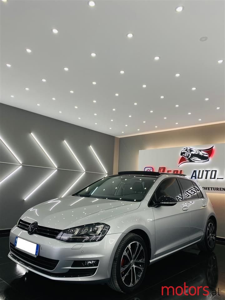 2014' Volkswagen Golf photo #3