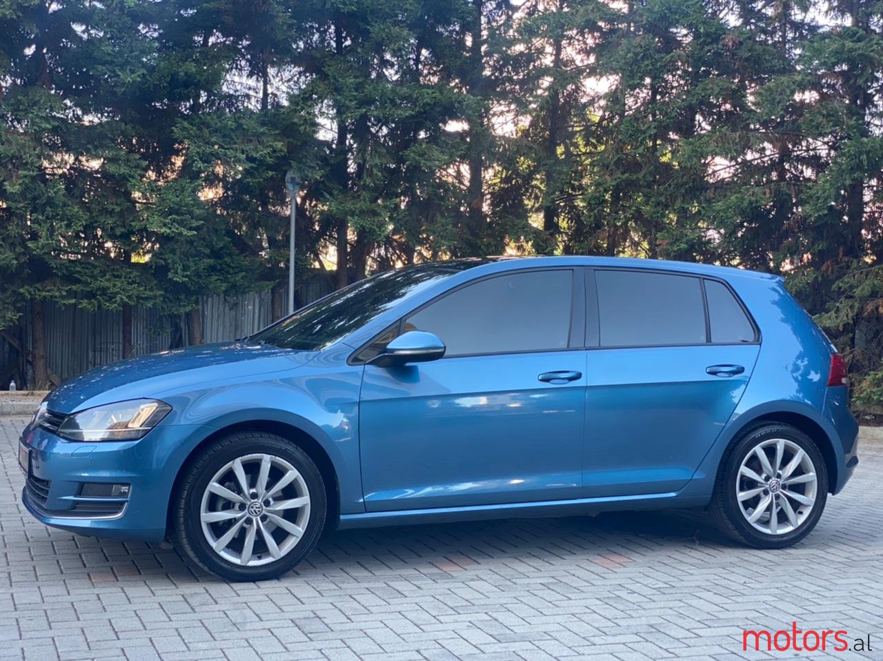 2015' Volkswagen Golf VII photo #2