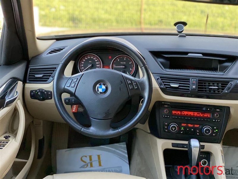 2010' BMW X1 photo #6