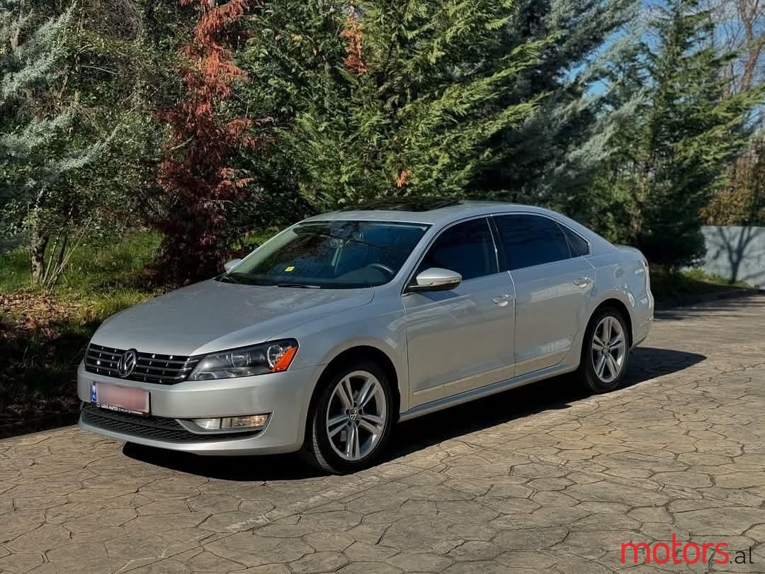 2013' Volkswagen Golf photo #1