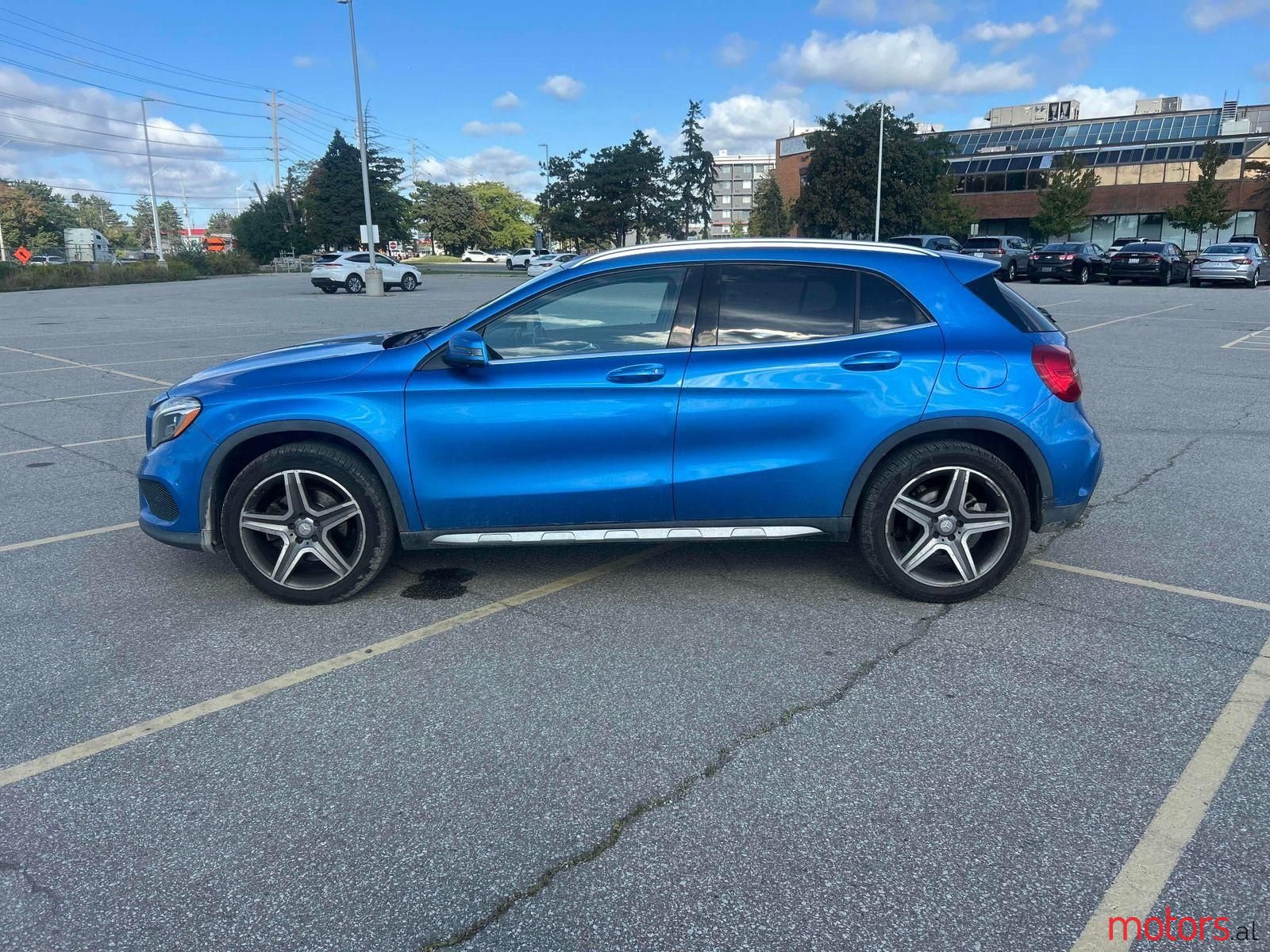 2015' Mercedes-Benz GLA 250 photo #5