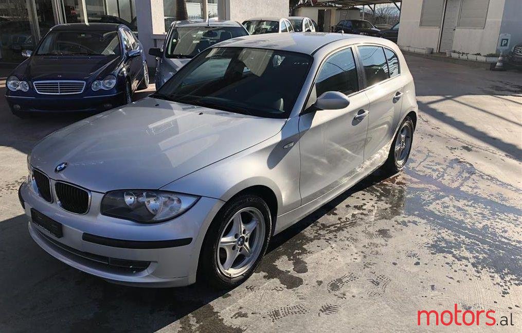 2008' BMW 116 photo #1