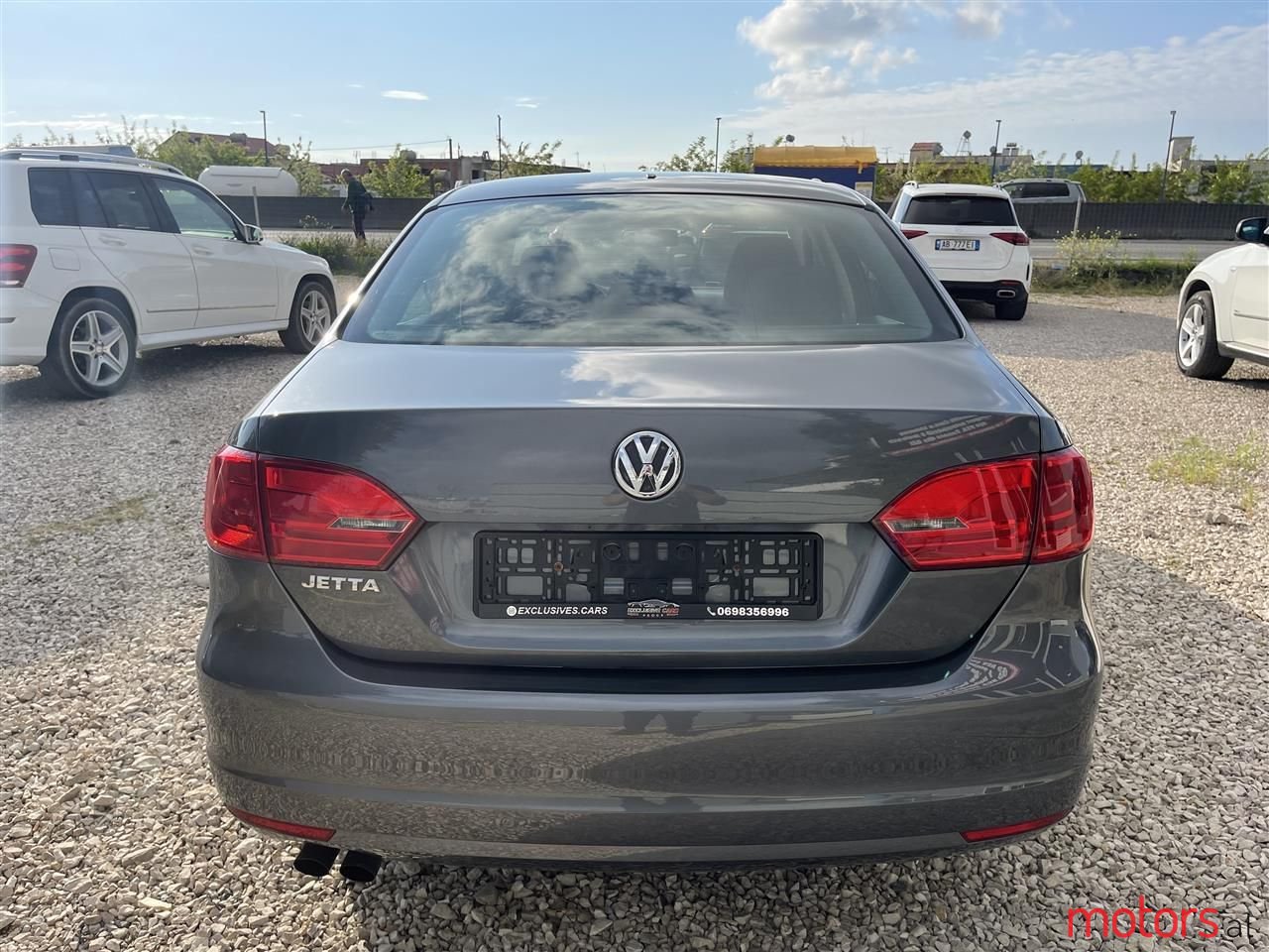 2011' Volkswagen Jetta photo #4