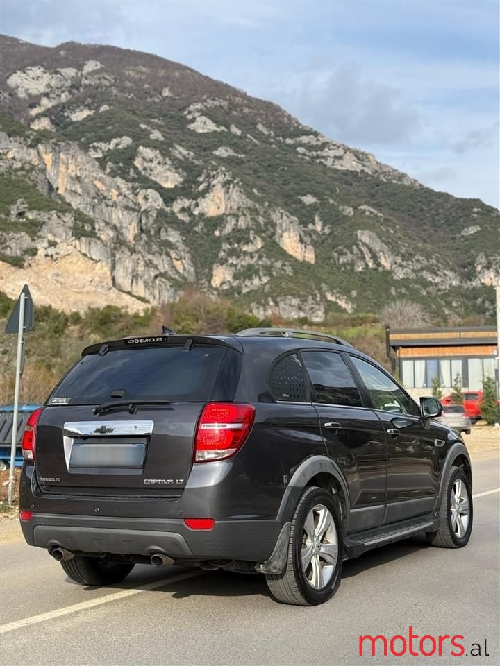 2013' Chevrolet Captiva photo #4