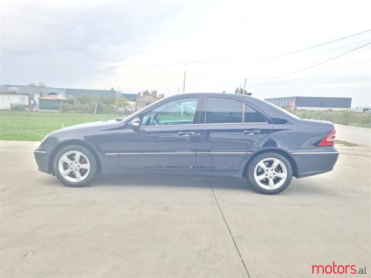 2006' Mercedes-Benz C 220 photo #2