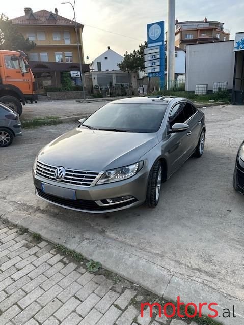 2013' Volkswagen photo #3