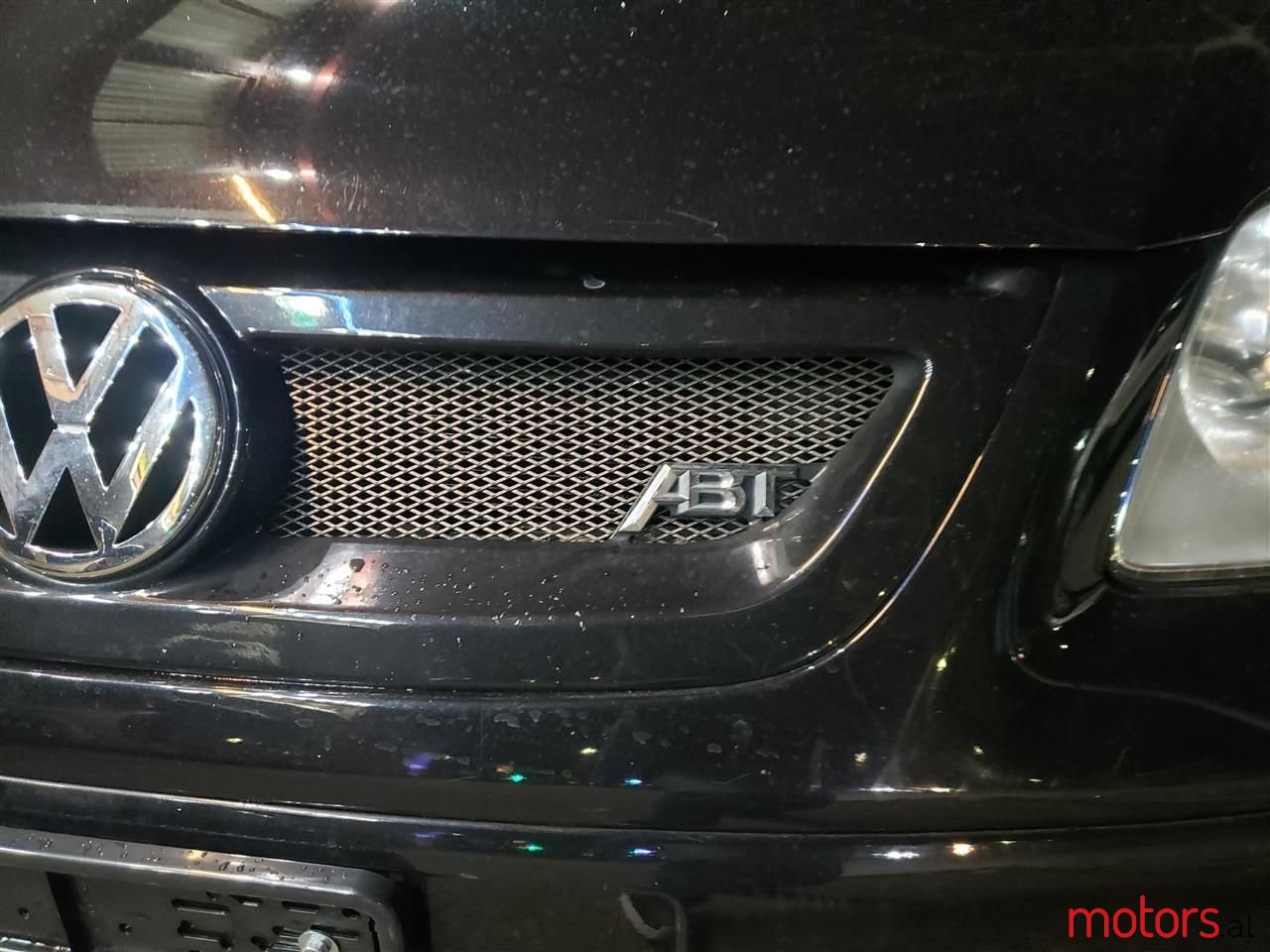 2006' Volkswagen Touran photo #2