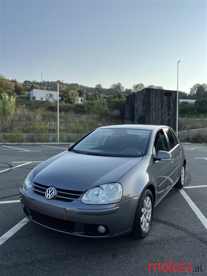 2007' Volkswagen Golf photo #2