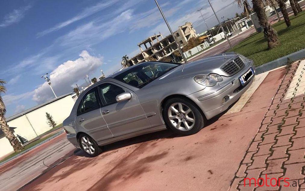 2001' Mercedes-Benz C 220 photo #1