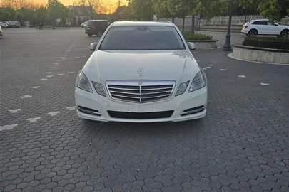 2013' Mercedes-Benz E 250