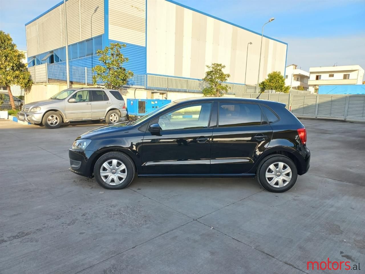 2013' Volkswagen Polo photo #6