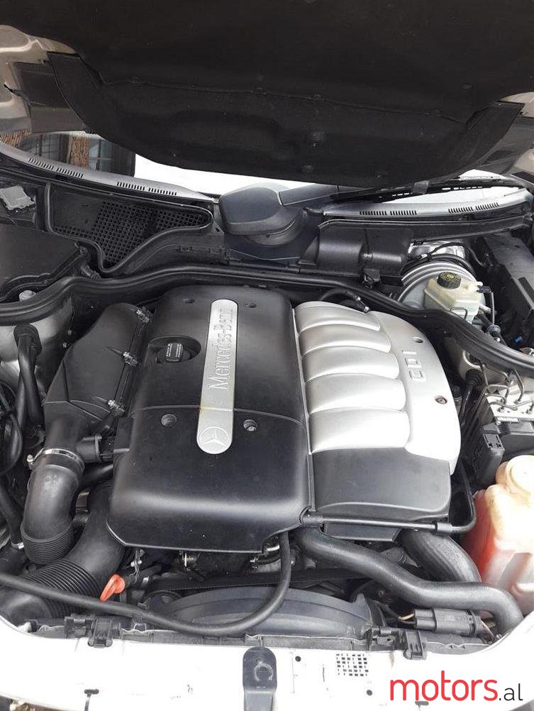 2001' Mercedes-Benz E 270 photo #3