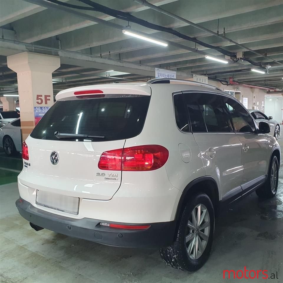 2013' Volkswagen Tiguan photo #6