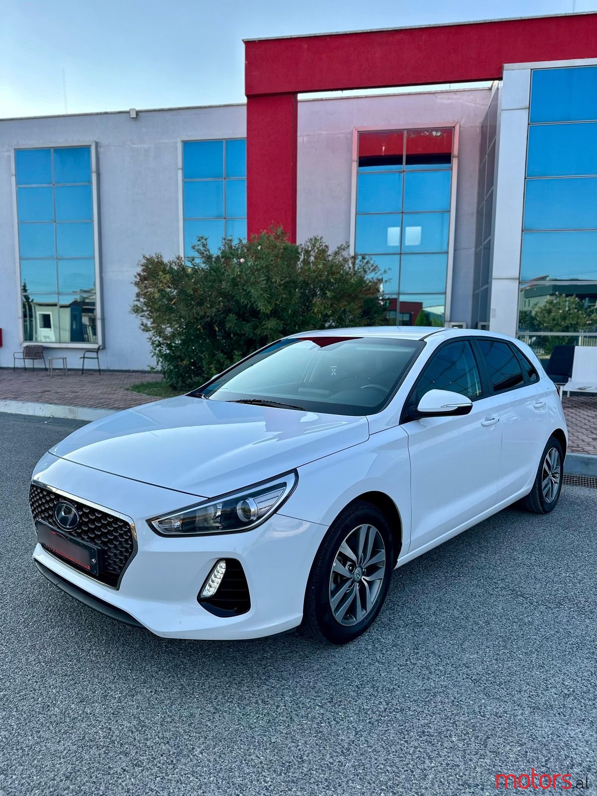 2017' Hyundai i30 photo #1
