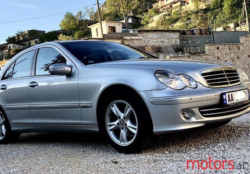 2004' Mercedes-Benz C 180 photo #1