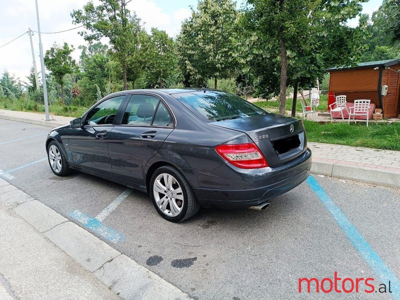 2010' Mercedes-Benz C 220 photo #5